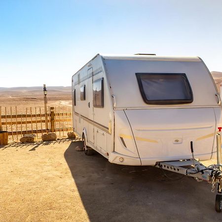 Kfar Hanokdim - Glamping & Camping Arad Eksteriør bilde