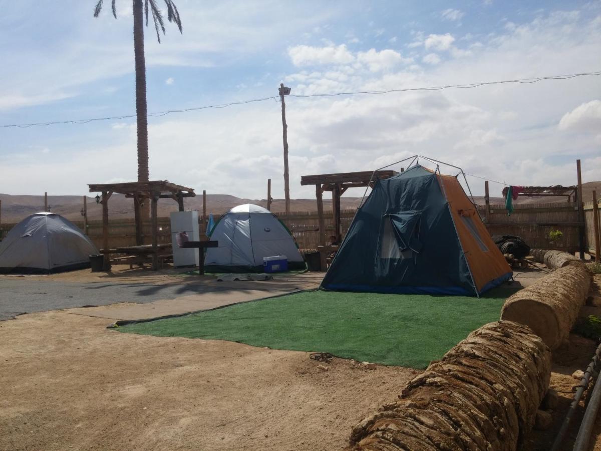 Kfar Hanokdim - Glamping & Camping Arad Eksteriør bilde