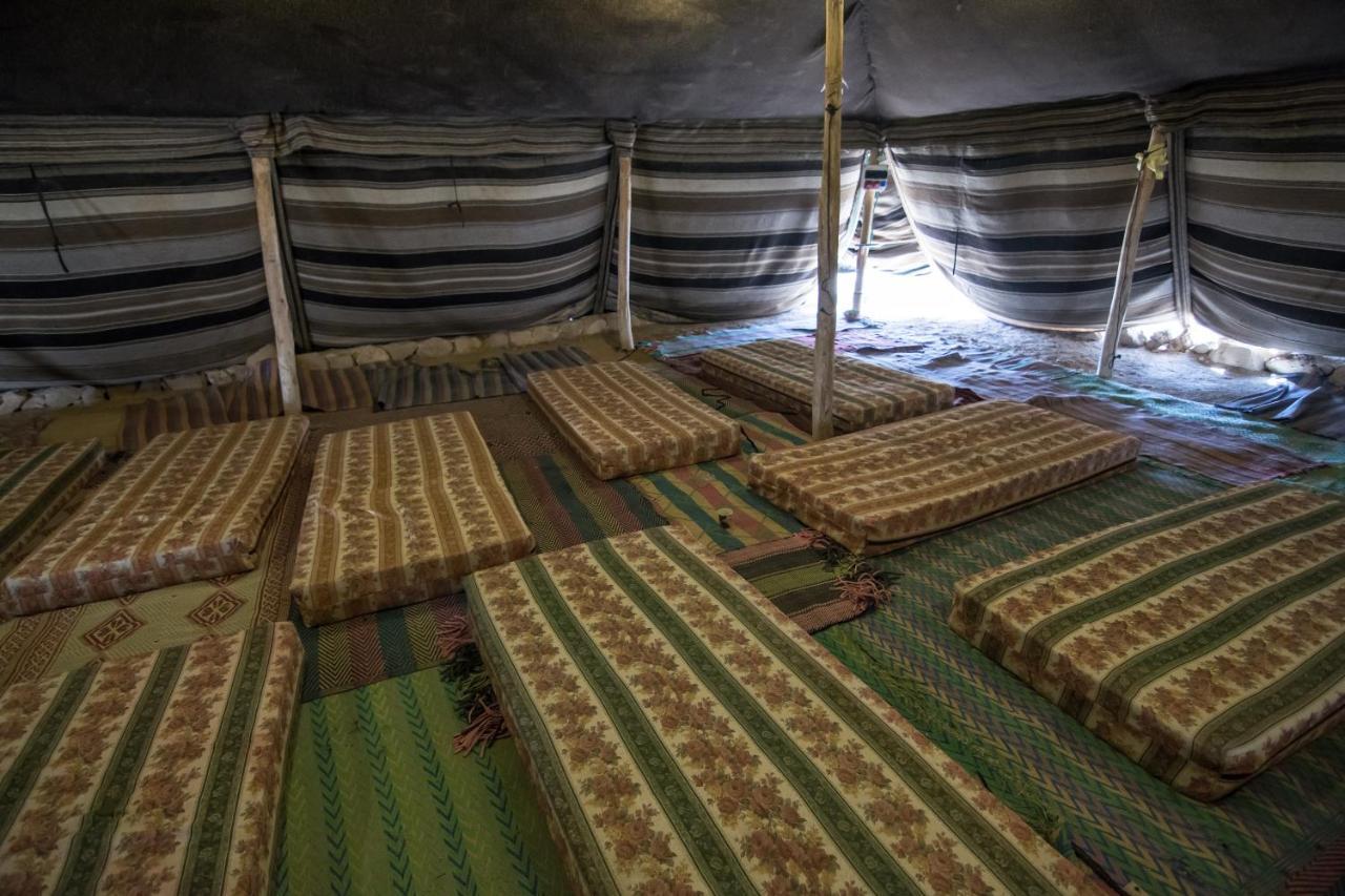 Kfar Hanokdim - Glamping & Camping Arad Eksteriør bilde