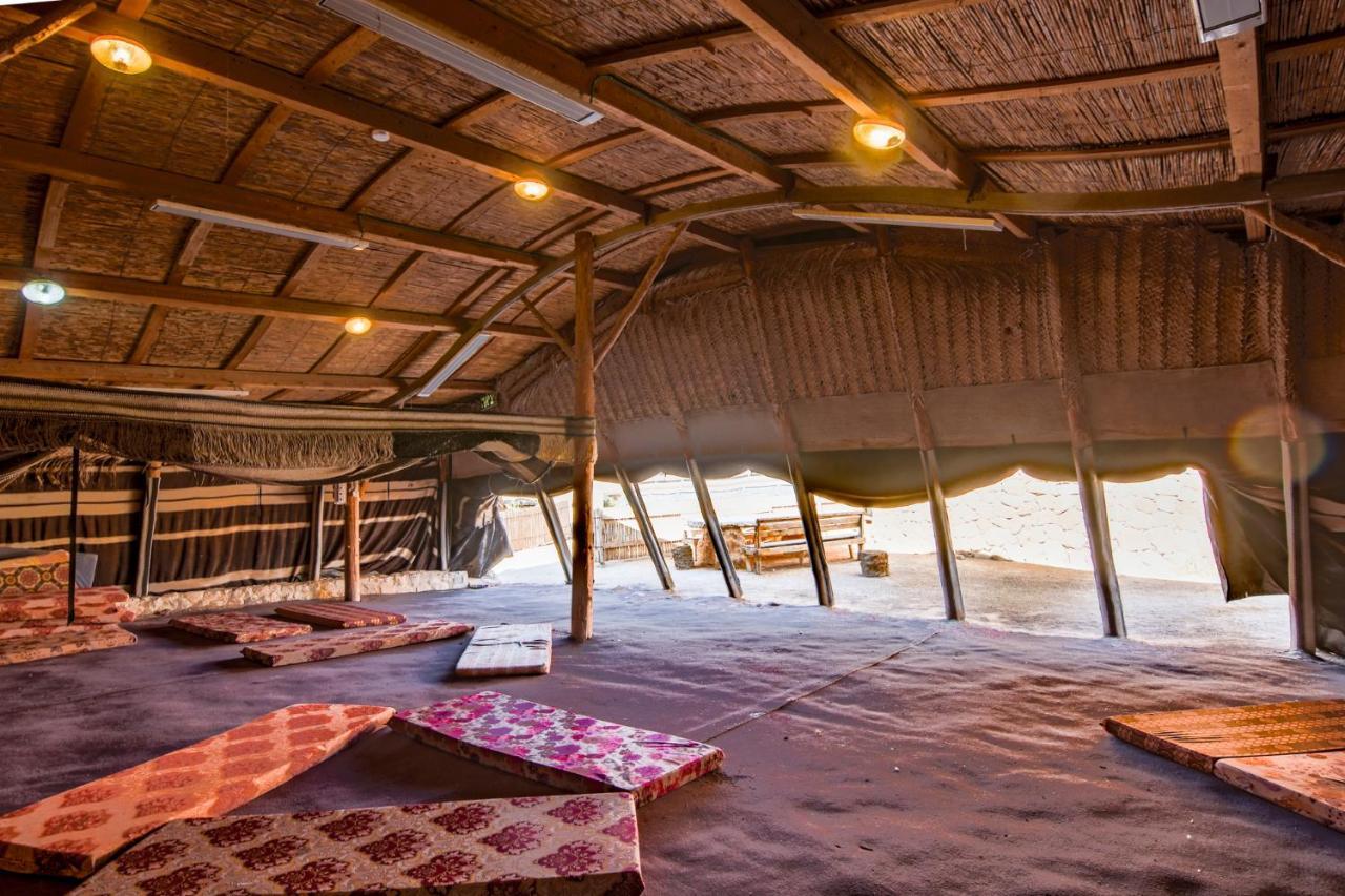 Kfar Hanokdim - Glamping & Camping Arad Eksteriør bilde