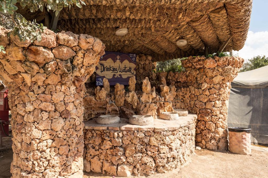 Kfar Hanokdim - Glamping & Camping Arad Eksteriør bilde